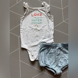 Cat & Jack|Baby girl white Sleeveless Bodysuit & chambray shorts•••18-24M,boho